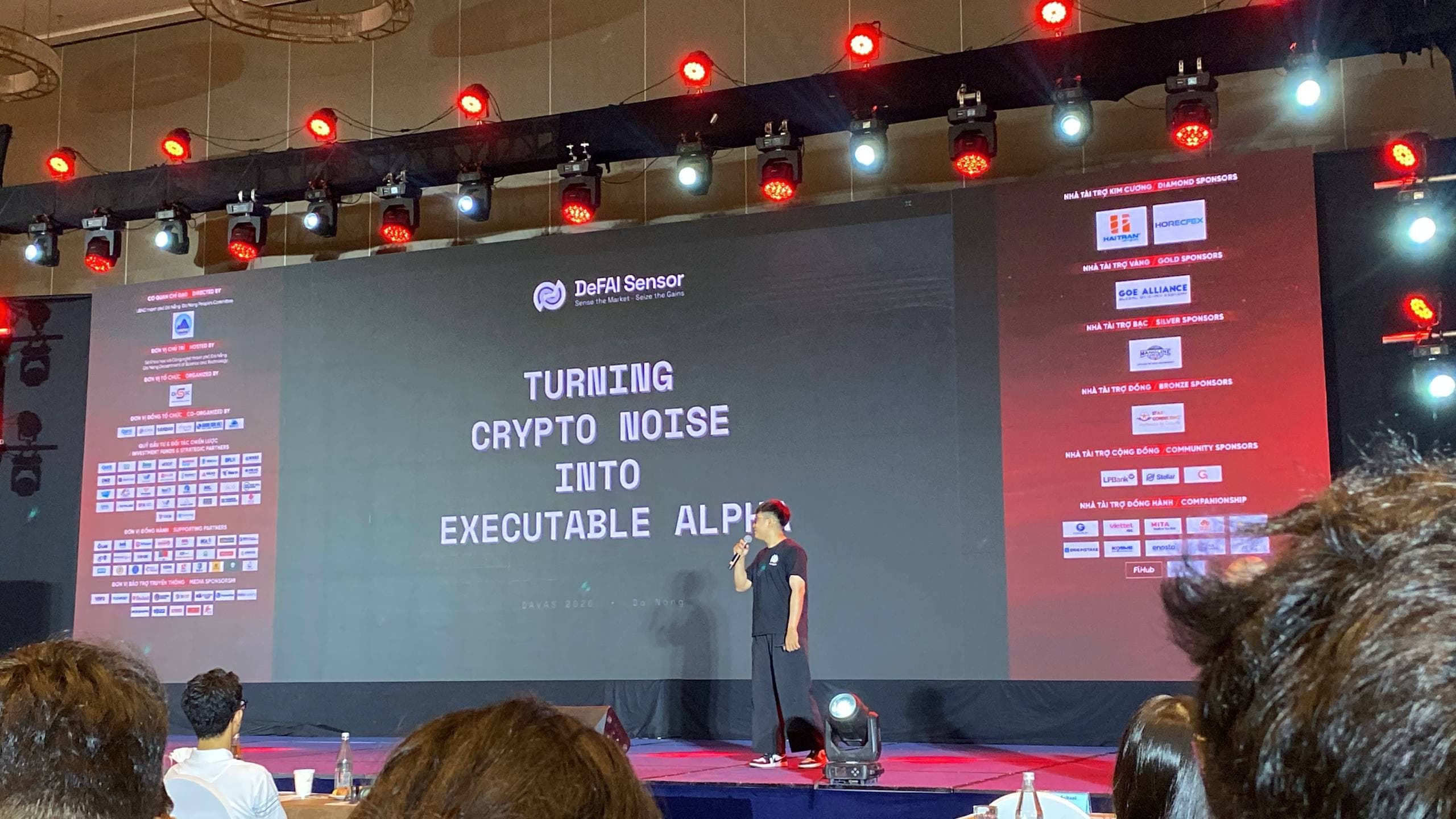 CEO & Founder of DeFAI Sensor presented in the pitching session